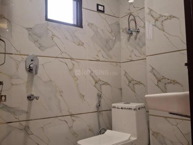 2 BHK Apartment in Mahavir Enclave for rent New Delhi. The reference number is 21053861
