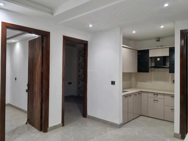 2 BHK Apartment in Mahavir Enclave for resale New Delhi. The reference number is 20262470