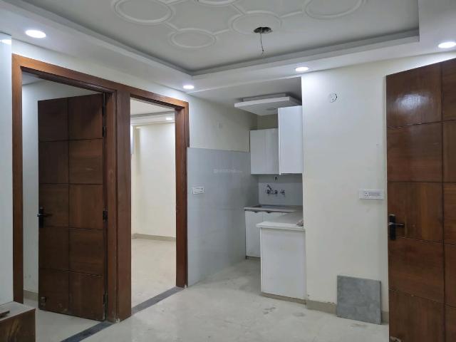 2 BHK Apartment in Mahavir Enclave for resale New Delhi. The reference number is 20347080