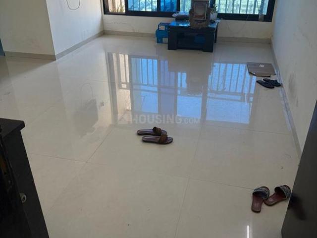 2 BHK Apartment in Mahim for rent Mumbai. The reference number is 17189850