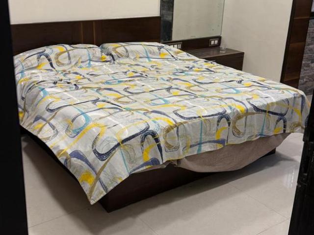 2 BHK Apartment in Mahim for rent Mumbai. The reference number is 19793033