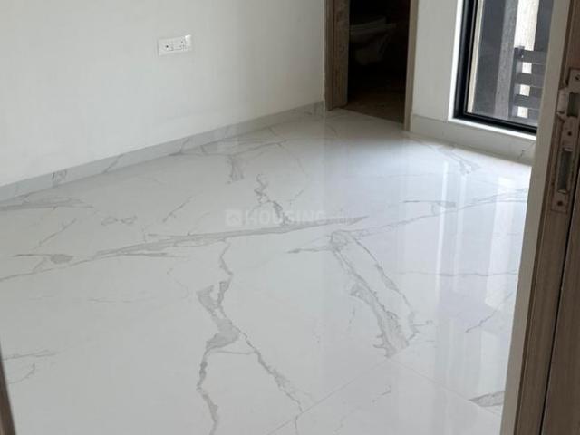 2 BHK Apartment in Mahim for rent Mumbai. The reference number is 19970203