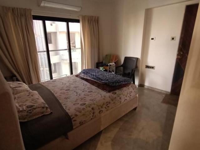 2 BHK Apartment in Mahim for rent Mumbai. The reference number is 20169536