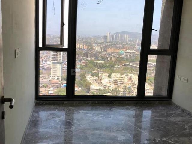 2 BHK Apartment in Mahim for rent Mumbai. The reference number is 20724704