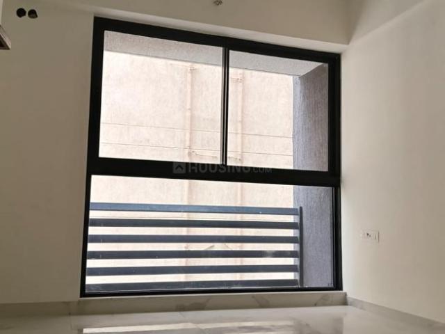 2 BHK Apartment in Mahim for rent Mumbai. The reference number is 21047882
