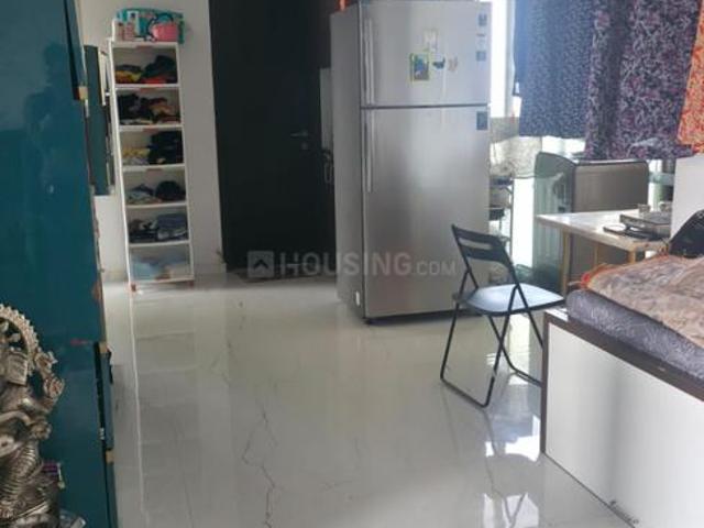 2 BHK Apartment in Mahim for rent Mumbai. The reference number is 21164854