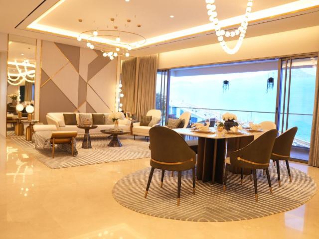 2 BHK Apartment in Mahim for resale Mumbai. The reference number is 16684518