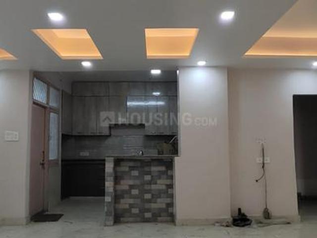 2 BHK Apartment in Mahmoorganj for rent Varanasi. The reference number is 21130390