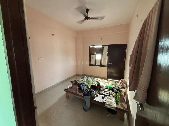 2 BHK Apartment in Mahmoorganj for rent Varanasi. The reference number is 21240173