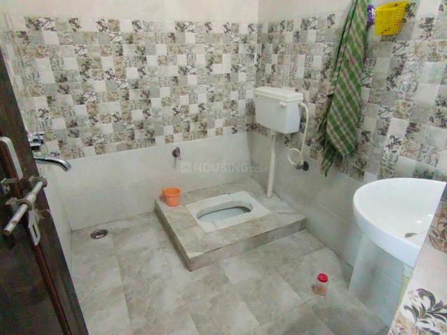 2 BHK Apartment in Mahmoorganj for rent Varanasi. The reference number is 21349356