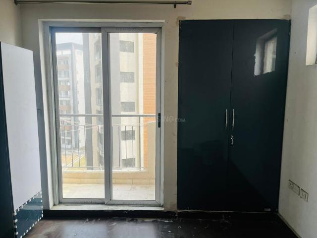 2 BHK Apartment in Mahurali for rent Ghaziabad. The reference number is 16847398
