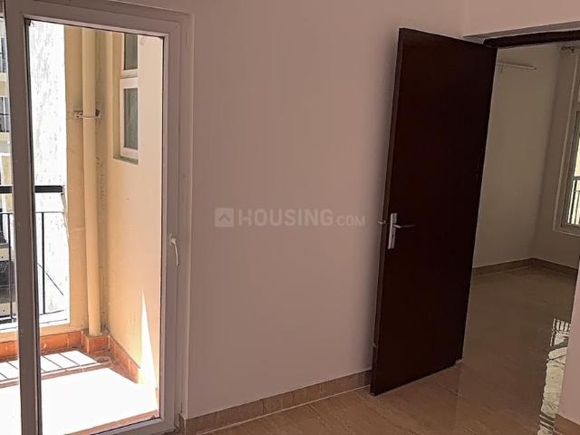 2 BHK Apartment in Mahurali for rent Ghaziabad. The reference number is 19843009