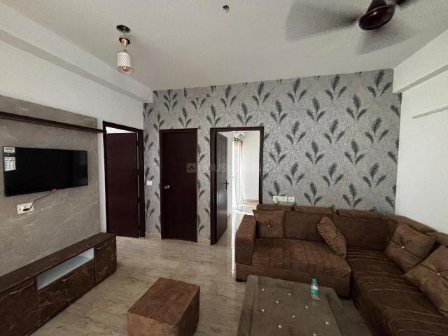 2 BHK Apartment in Mahurali for rent Ghaziabad. The reference number is 19843785