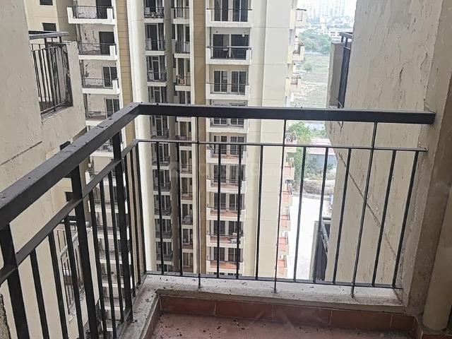 2 BHK Apartment in Mahurali for rent Ghaziabad. The reference number is 19850598