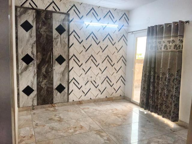 2 BHK Apartment in Mahurali for rent Ghaziabad. The reference number is 19906160