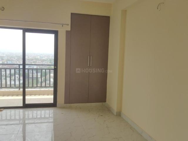 2 BHK Apartment in Mahurali for rent Ghaziabad. The reference number is 20687530