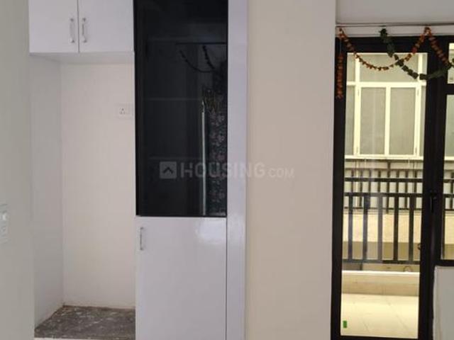 2 BHK Apartment in Mahurali for rent Ghaziabad. The reference number is 20704581