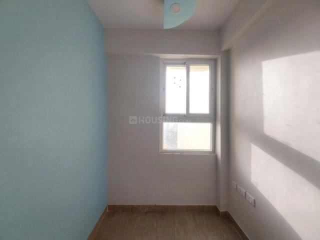 2 BHK Apartment in Mahurali for resale Ghaziabad. The reference number is 20756486