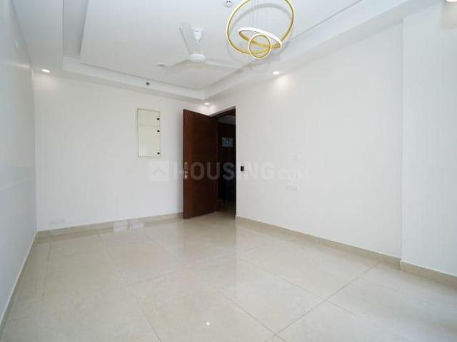 2 BHK Apartment in Mahurali for resale Ghaziabad. The reference number is 21098923
