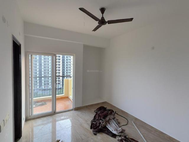 2 BHK Apartment in Mahurali for resale Ghaziabad. The reference number is 21176650
