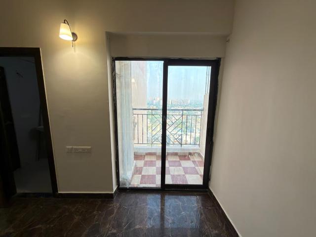 2 BHK Apartment in Mahurali for resale Ghaziabad. The reference number is 21356691
