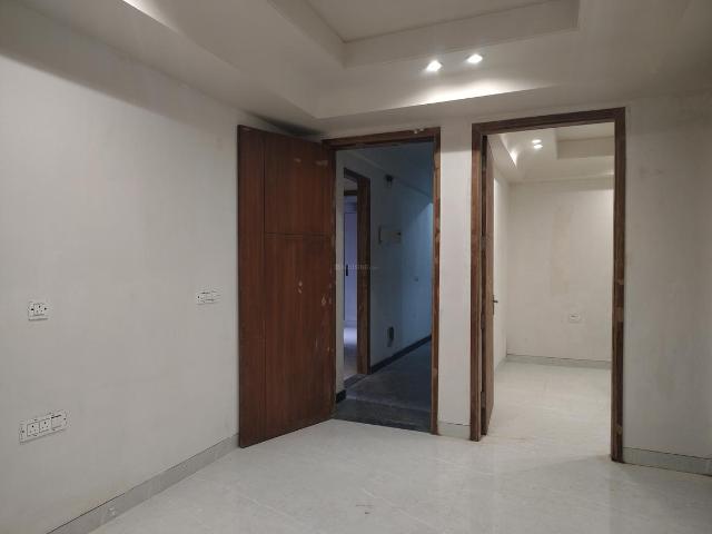 2 BHK Apartment in Maidan Garhi for rent New Delhi. The reference number is 21010777