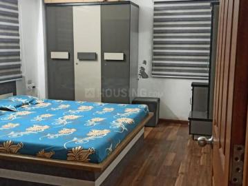 2 BHK Apartment in Makarba for rent Ahmedabad. The reference number is 19632070