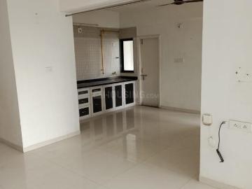 2 BHK Apartment in Makarba for rent Ahmedabad. The reference number is 19191457