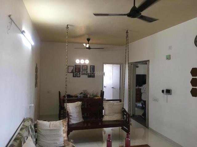 2 BHK Apartment in Makarba for rent Ahmedabad. The reference number is 20276415