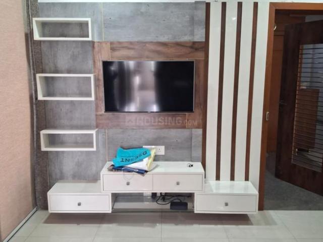 2 BHK Apartment in Makarba for rent Ahmedabad. The reference number is 20311226
