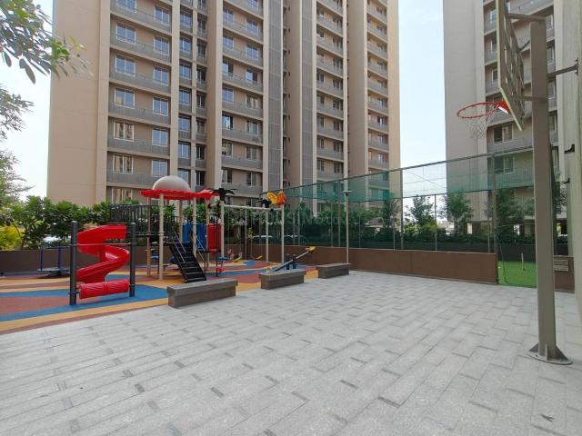 2 BHK Apartment in Makarba for resale Ahmedabad. The reference number is 20160733