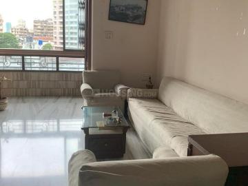 2 BHK Apartment in Malabar Hill for rent Mumbai. The reference number is 18938917