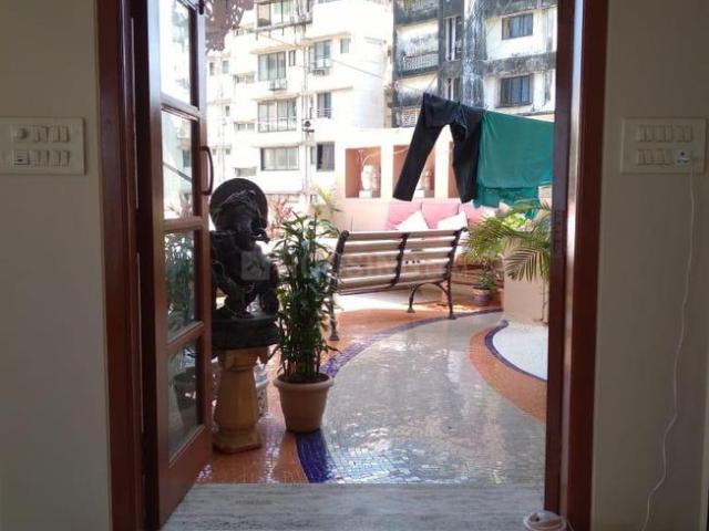 2 BHK Apartment in Malabar Hill for resale Mumbai. The reference number is 19544010