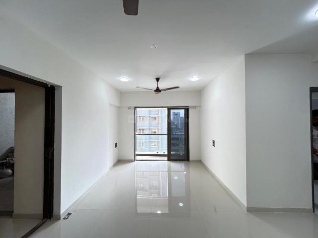 2 BHK Apartment in Malad East for rent Mumbai. The reference number is 15554928