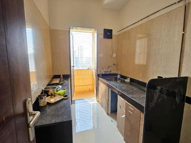 2 BHK Apartment in Malad East for rent Mumbai. The reference number is 16613902