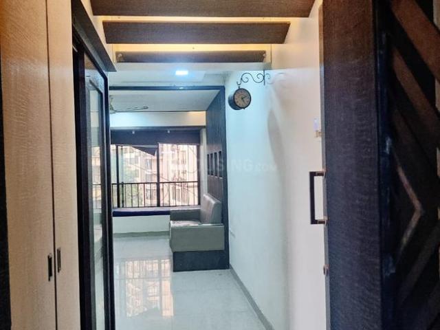 2 BHK Apartment in Malad East for rent Mumbai. The reference number is 16903840