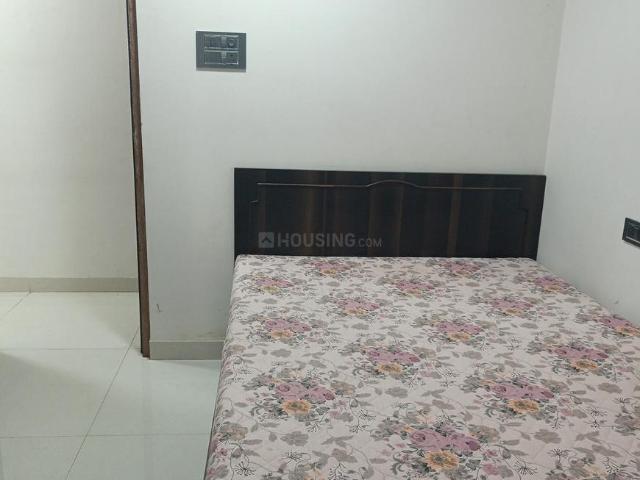 2 BHK Apartment in Malad East for rent Mumbai. The reference number is 19816761