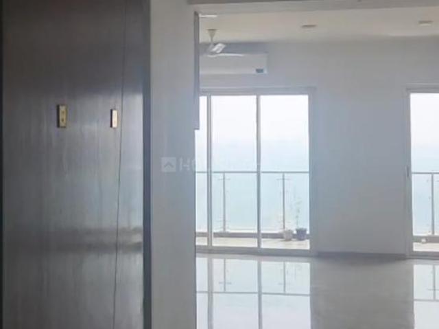 2 BHK Apartment in Malad East for rent Mumbai. The reference number is 19900382