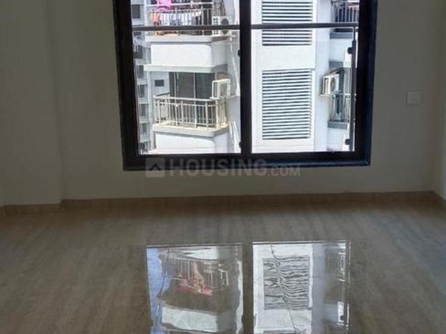 2 BHK Apartment in Malad East for rent Mumbai. The reference number is 19958055