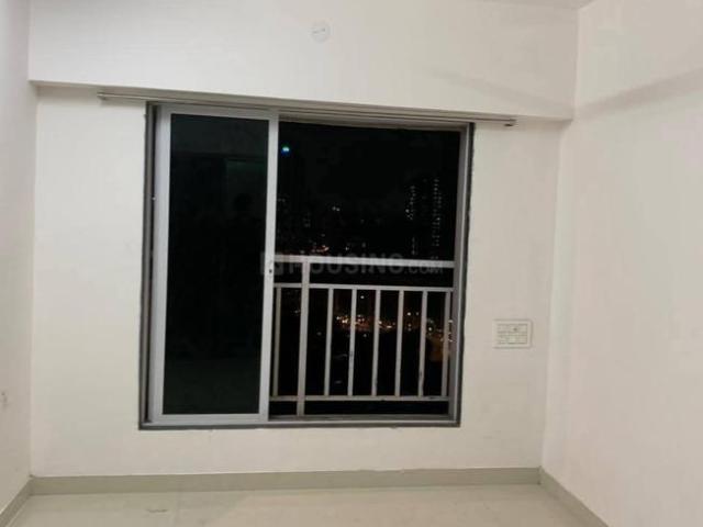 2 BHK Apartment in Malad East for rent Mumbai. The reference number is 19297255