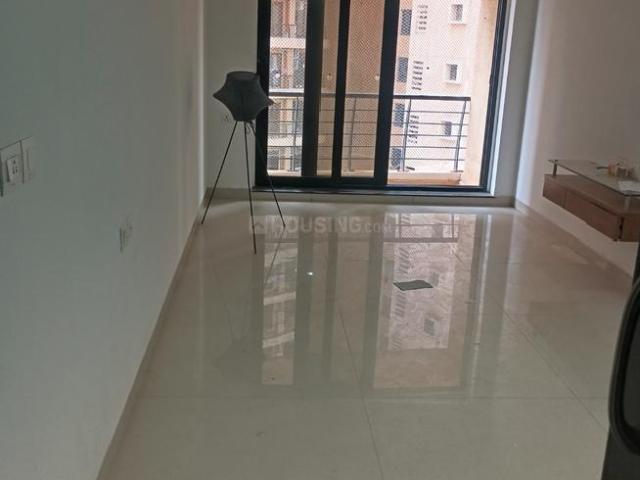 2 BHK Apartment in Malad East for rent Mumbai. The reference number is 19339246