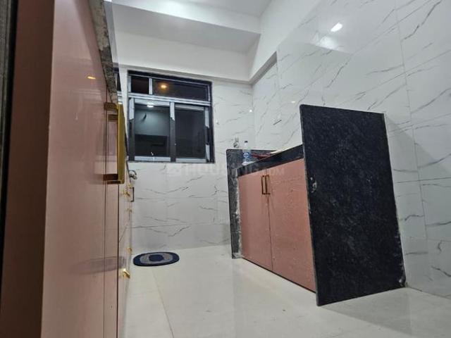 2 BHK Apartment in Malad East for rent Mumbai. The reference number is 20493146
