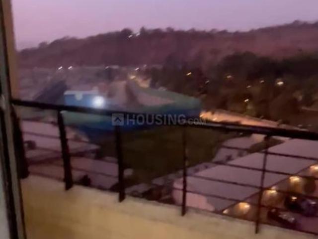 2 BHK Apartment in Malad East for rent Mumbai. The reference number is 20559599