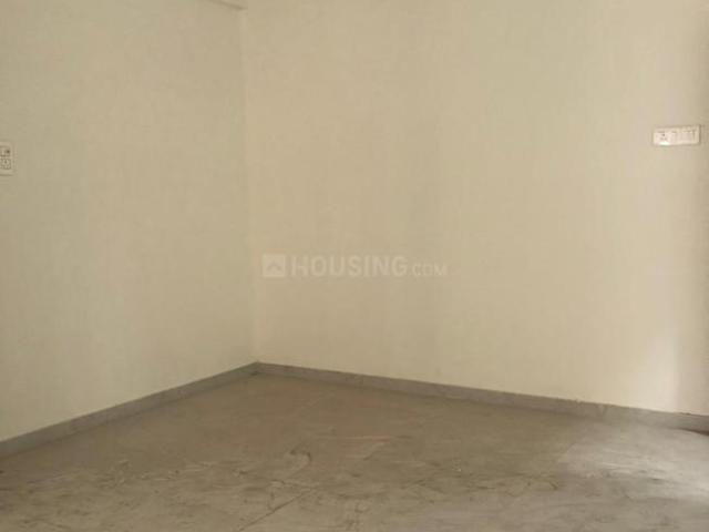 2 BHK Apartment in Malad East for rent Mumbai. The reference number is 20574586