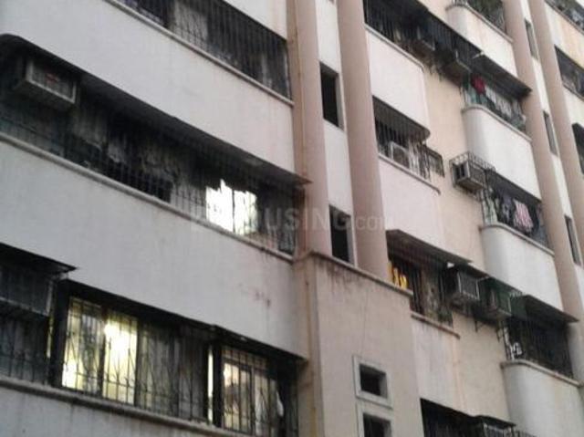 2 BHK Apartment in Malad East for rent Mumbai. The reference number is 20575592