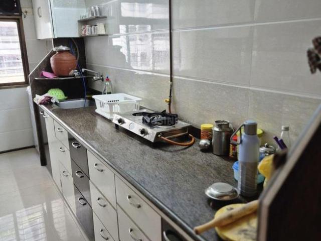 2 BHK Apartment in Malad East for rent Mumbai. The reference number is 20604745
