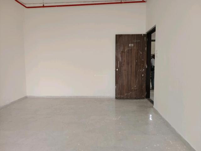 2 BHK Apartment in Malad East for rent Mumbai. The reference number is 20640097