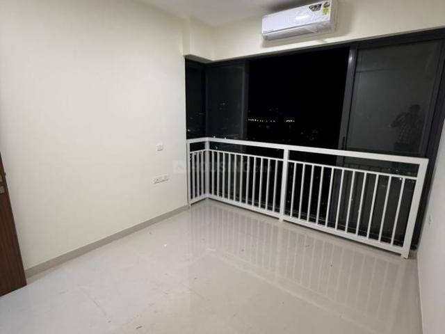 2 BHK Apartment in Malad East for rent Mumbai. The reference number is 20669035