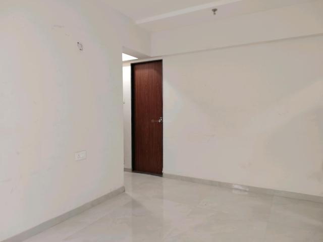 2 BHK Apartment in Malad East for rent Mumbai. The reference number is 20720641