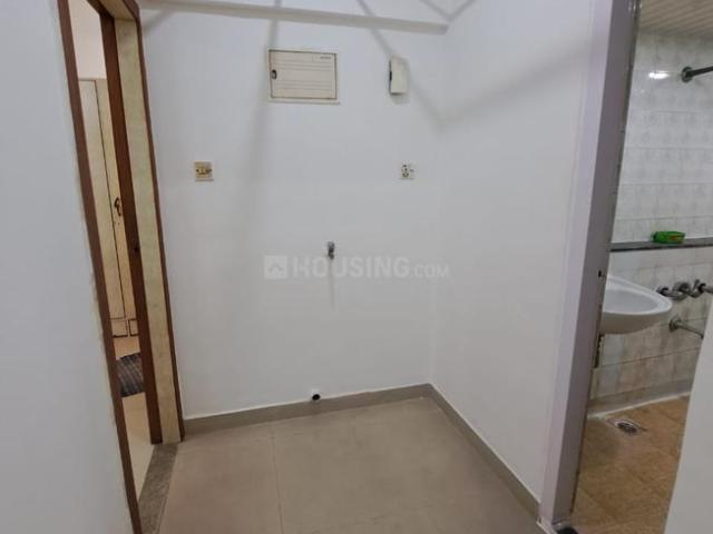 2 BHK Apartment in Malad East for rent Mumbai. The reference number is 20786761